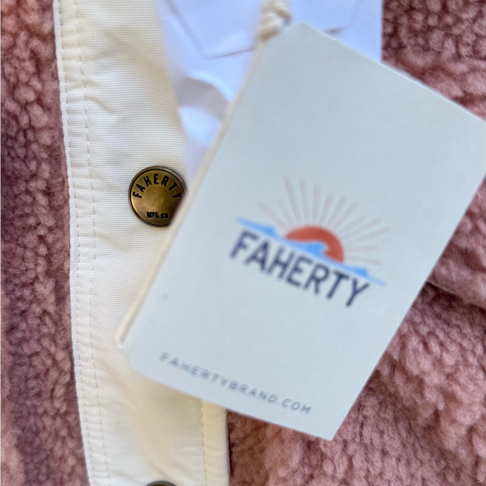 NWT Faherty Pink and Cream Teddy Jacket size XS - Picture 3 of 6